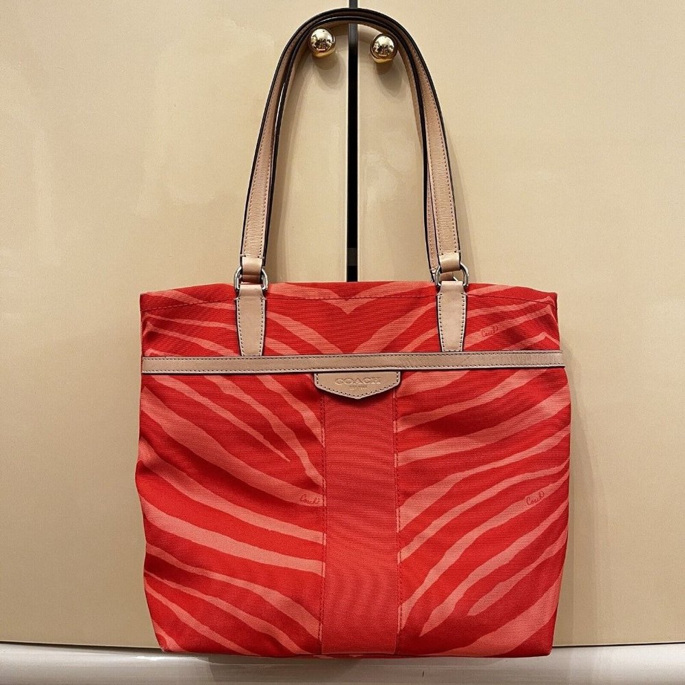 Coach Vintage Y2k Zebra Animal Print Hot Coral Tote Hand Bag